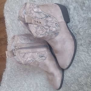 Western Lace booties